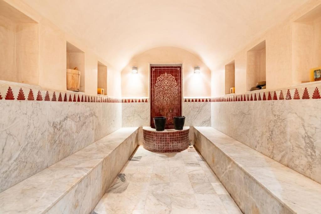 Villa May Sur Le Golf De La Palmeraie With Cooker And Butler Included มาร์ราเกช ภายนอก รูปภาพ